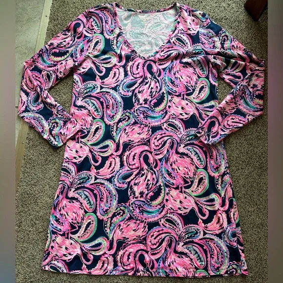 Lilly Pulitzer Pink and Blue Paisley Print T shirt Mini Dress Medium Pima Cotton - Picture 2 of 9
